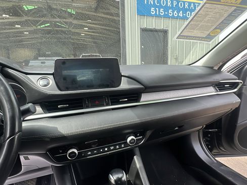 Used 2021 MAZDA MAZDA6 Touring FWD image 13