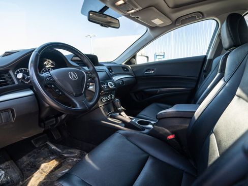 Certified 2018 Acura ILX w/ Premium Package image 8