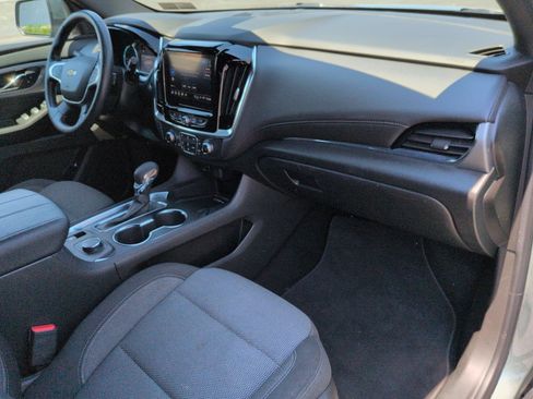 Certified 2022 Chevrolet Traverse LT AWD/4WD image 29