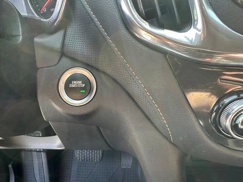 Used 2024 Chevrolet Equinox Premier w/ LPO, Floor Liner Package AWD/4WD image 17