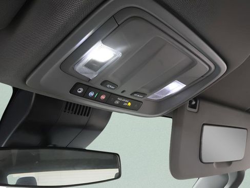 Used 2024 Chevrolet Silverado 1500 RST w/ Redline Edition AWD/4WD image 16