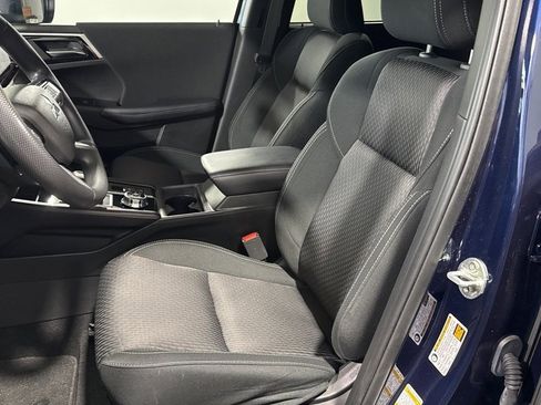 Used 2023 Mitsubishi Outlander ES image 32