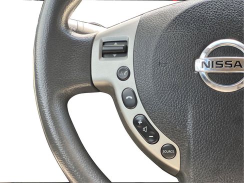 Used 2015 Nissan Rogue S w/ Convenience Package FWD image 12