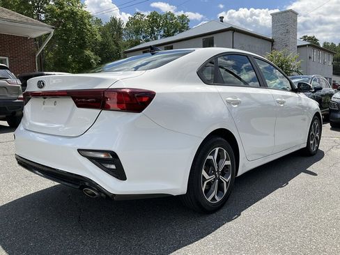 Used 2020 Kia Forte LXS FWD image 5
