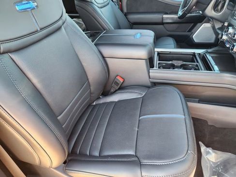 New 2026 Ford F250 Platinum image 31