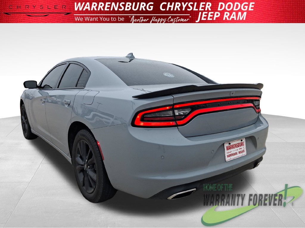 Used 2022 Dodge Charger SXT w/ Blacktop Package AWD/4WD image 6