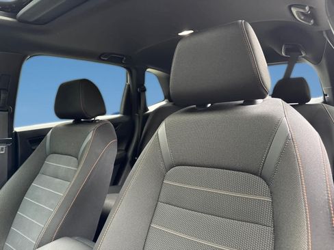 Used 2025 Honda CR-V Sport image 16