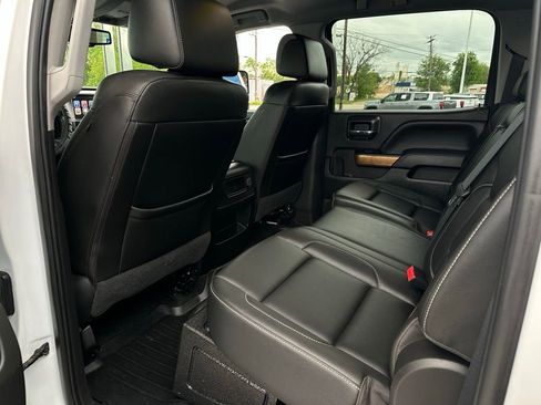 Used 2018 Chevrolet Silverado 1500 LTZ w/ LTZ Plus Package image 15