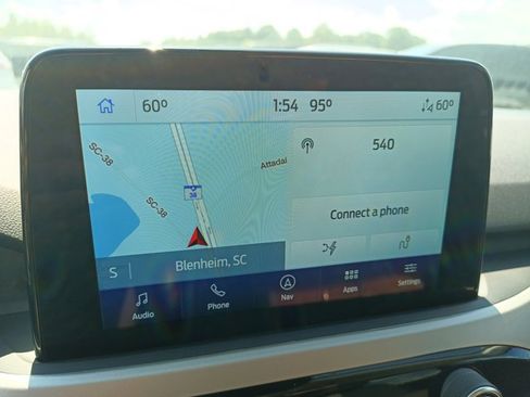 Used 2022 Ford Escape SEL image 11