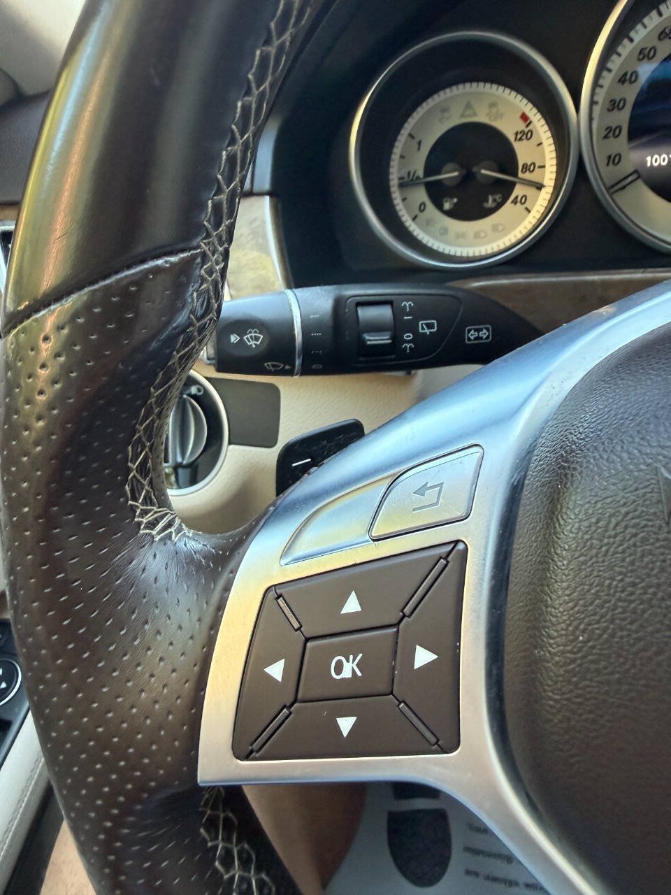 Used 2014 Mercedes-Benz E 350 4MATIC Wagon w/ Premium 1 Package image 30