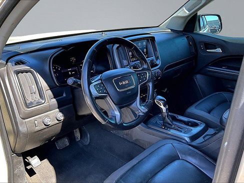 Used 2022 GMC Canyon AT4 w/ Driver Alert Package AWD/4WD image 16