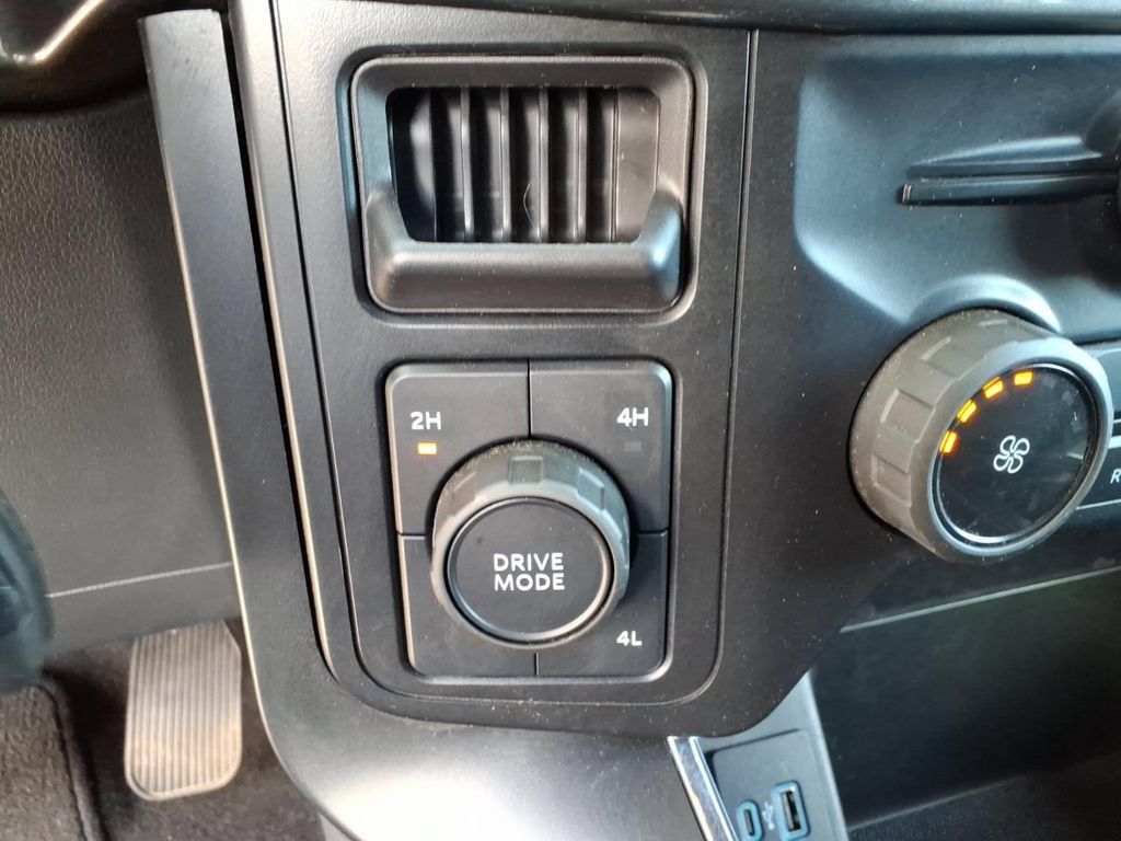 Used 2024 Ford F150 STX w/ STX Black Appearance Package AWD/4WD image 25