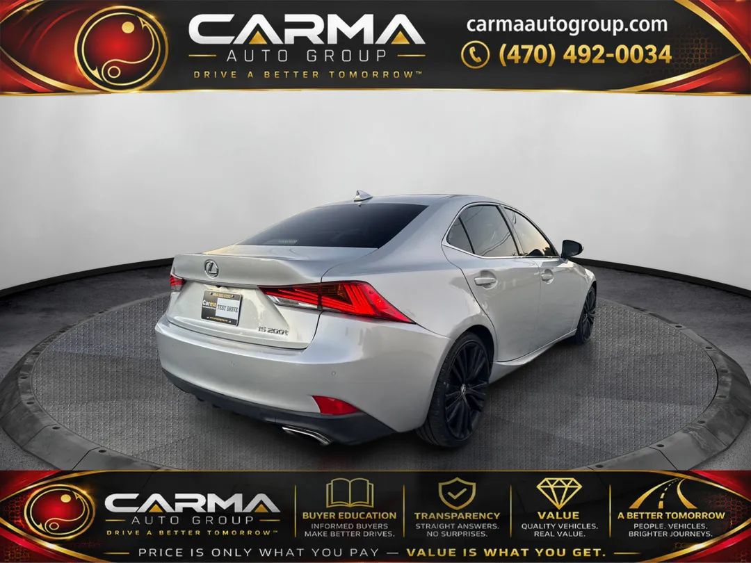 Used 2017 Lexus IS 200t w/ Premium Package RWD image 5