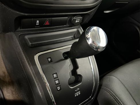 Used 2015 Jeep Patriot Sport w/ Tire & Wheel Group image 16