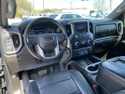 Used 2022 GMC Sierra 2500 Denali w/ Denali Ultimate Package image 4