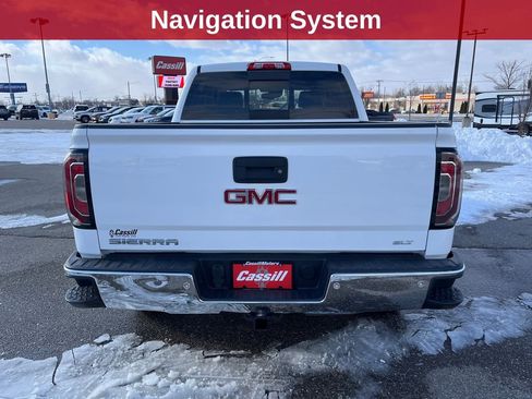 Used 2017 GMC Sierra 1500 SLT image 4