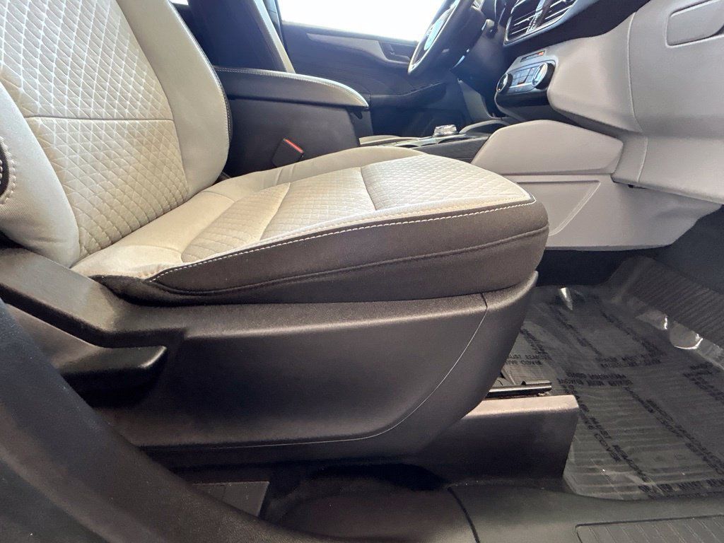 Certified 2023 Ford Escape Active FWD image 24