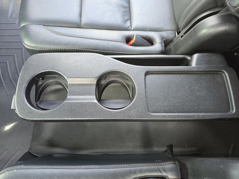 Used 2018 Toyota Highlander Limited image 14