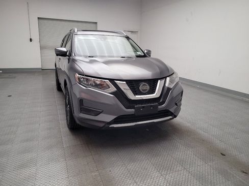 Used 2019 Nissan Rogue SV w/ Sun & Sound Touring Package image 14