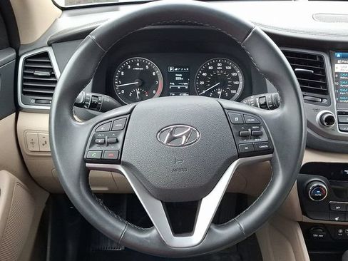 Used 2018 Hyundai Tucson SEL Plus AWD/4WD image 19