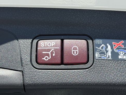 New 2026 Mercedes-Benz GLE 63 AMG S image 14