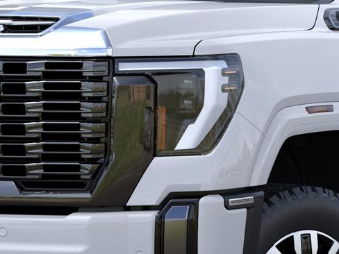 New 2026 GMC Sierra 3500 Denali Ultimate AWD/4WD image 12