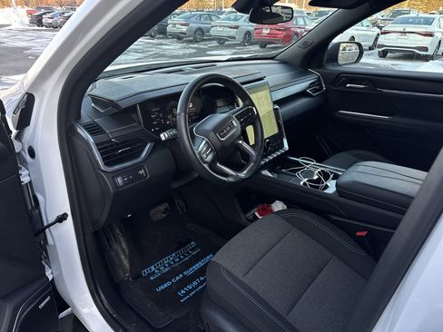 Certified 2025 GMC Acadia Elevation image 10