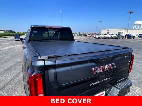 Used 2020 GMC Sierra 2500 Denali w/ Denali Ultimate Package AWD/4WD image 7