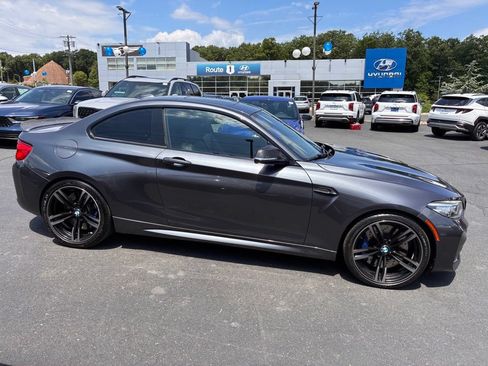 Used 2018 BMW M2 RWD image 8