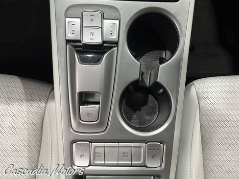 Used 2020 Hyundai Kona Limited w/ Cargo Package FWD image 37