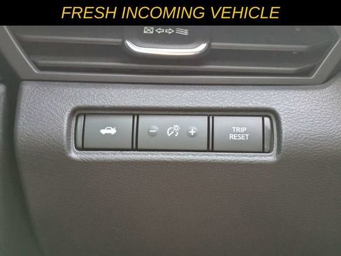 Used 2023 Nissan Altima 2.5 SR AWD/4WD image 22