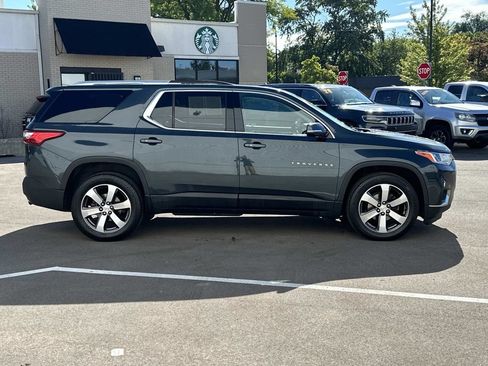 Used 2018 Chevrolet Traverse LT AWD/4WD image 7