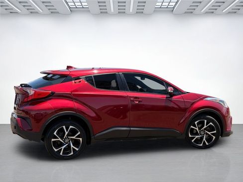 Used 2018 Toyota C-HR XLE FWD image 7