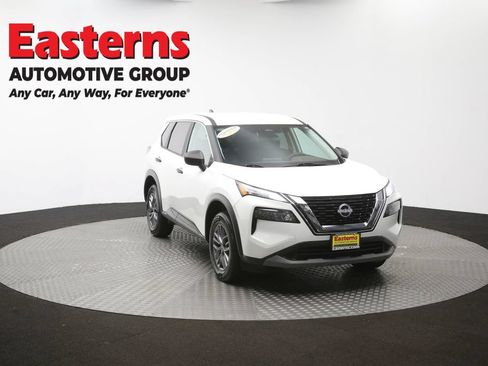 Used 2023 Nissan Rogue S AWD/4WD image 52
