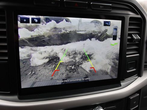 Certified 2022 Ford F150 XLT w/ Equipment Group 302A High image 26