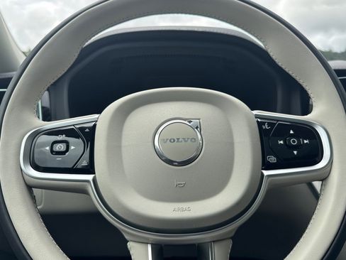 New 2026 Volvo XC60 B5 Ultra AWD/4WD image 26