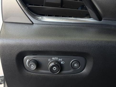 Used 2019 Chevrolet Traverse RS w/ LPO, 'HIT The Road' Package FWD image 24