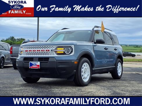 Certified 2025 Ford Bronco Sport Heritage AWD/4WD image 1