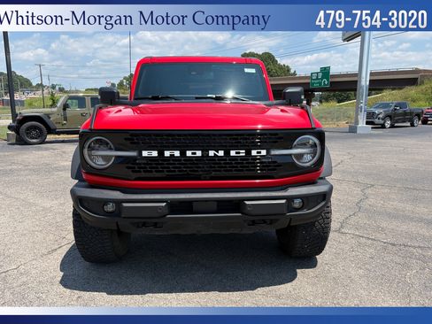 Used 2022 Ford Bronco Wildtrak image 3