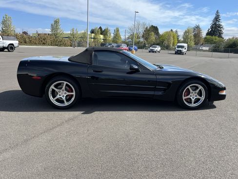 Used 2003 Chevrolet Corvette Convertible w/ Preferred Equipment Group1 image 6
