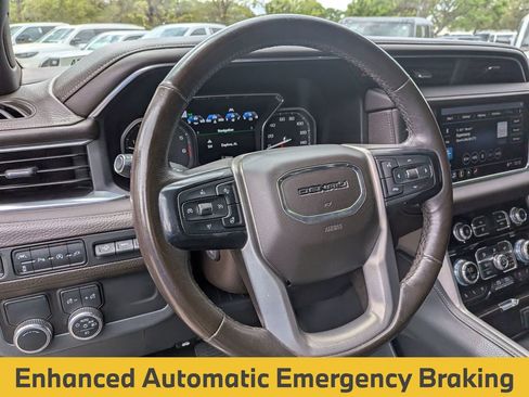 Used 2021 GMC Yukon XL Denali w/ Denali Premium Package image 34