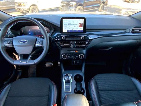 Used 2024 Ford Escape ST-Line image 30