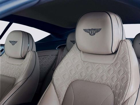 Used 2020 Bentley Continental GT V8 image 21