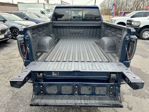 Used 2020 GMC Sierra 1500 Elevation w/ Elevation Value Package image 37