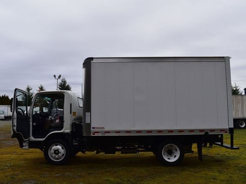 New 2024 Isuzu NPR image 5