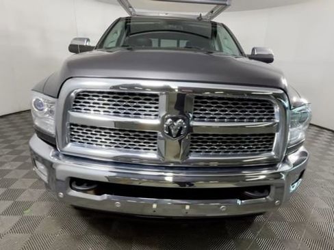 Used 2018 RAM 2500 Laramie AWD/4WD image 12