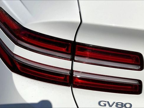 Used 2025 Genesis GV80 2.5T Standard AWD/4WD image 23