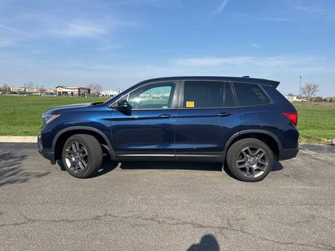 Used 2023 Honda Passport EX-L image 9