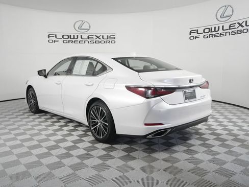 Certified 2025 Lexus ES 350 w/ Premium Package image 5