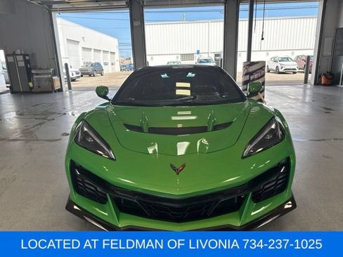 Used 2026 Chevrolet Corvette ZR1X w/ Stealth Interior Trim Package AWD/4WD image 1